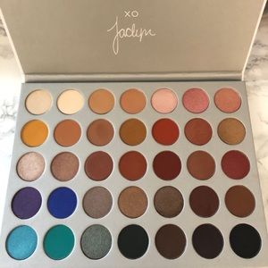 Morphe Jaclyn Hill Palette